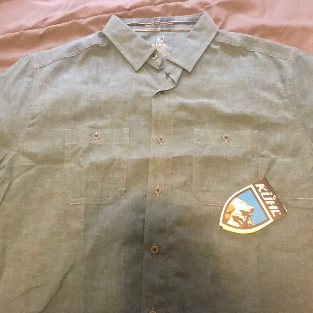 Kuhl M’s skorpio shirt.